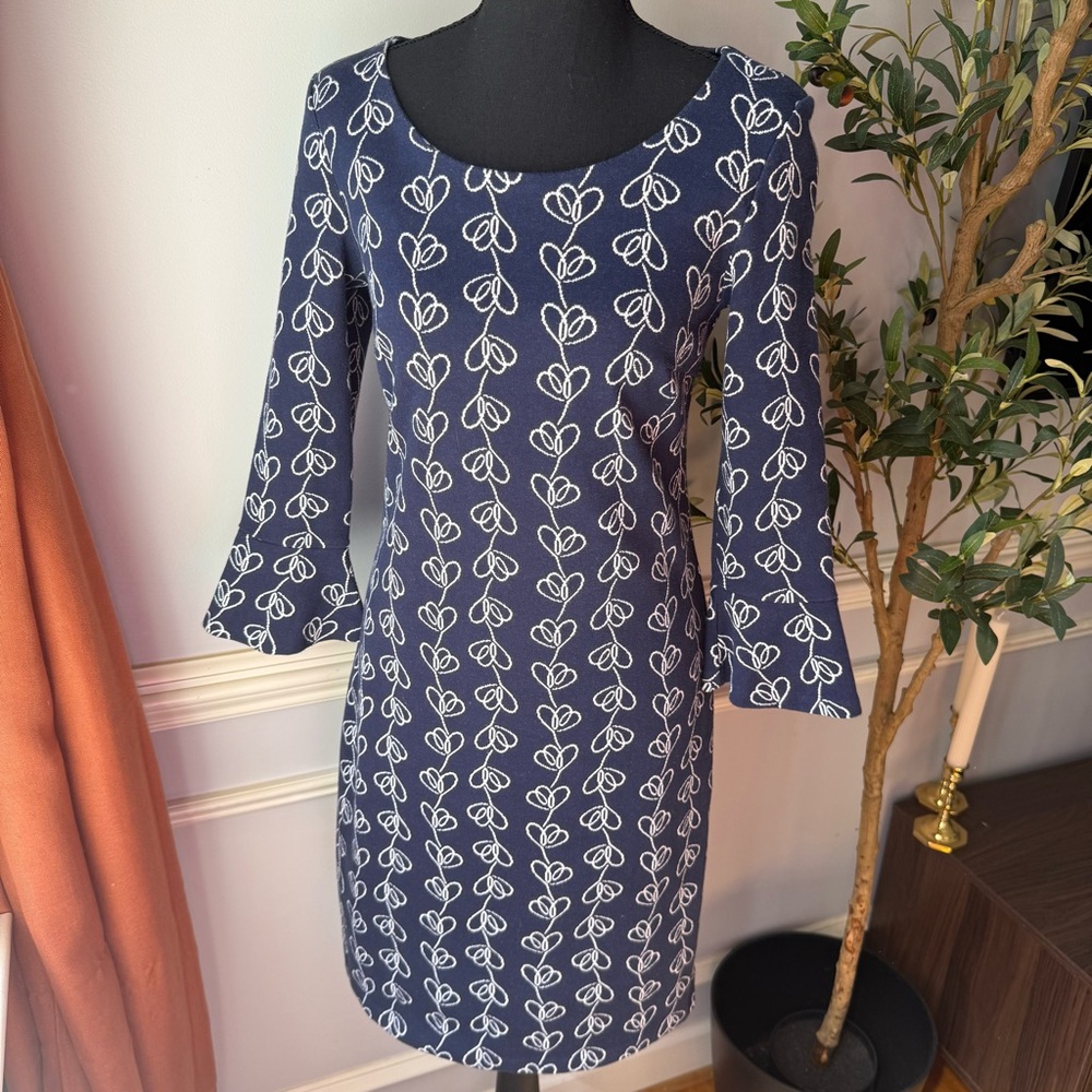 Boden‎ Navy Embroidered Bell Sleeve Midi Shift Dress Heart Vine Pattern Size 4